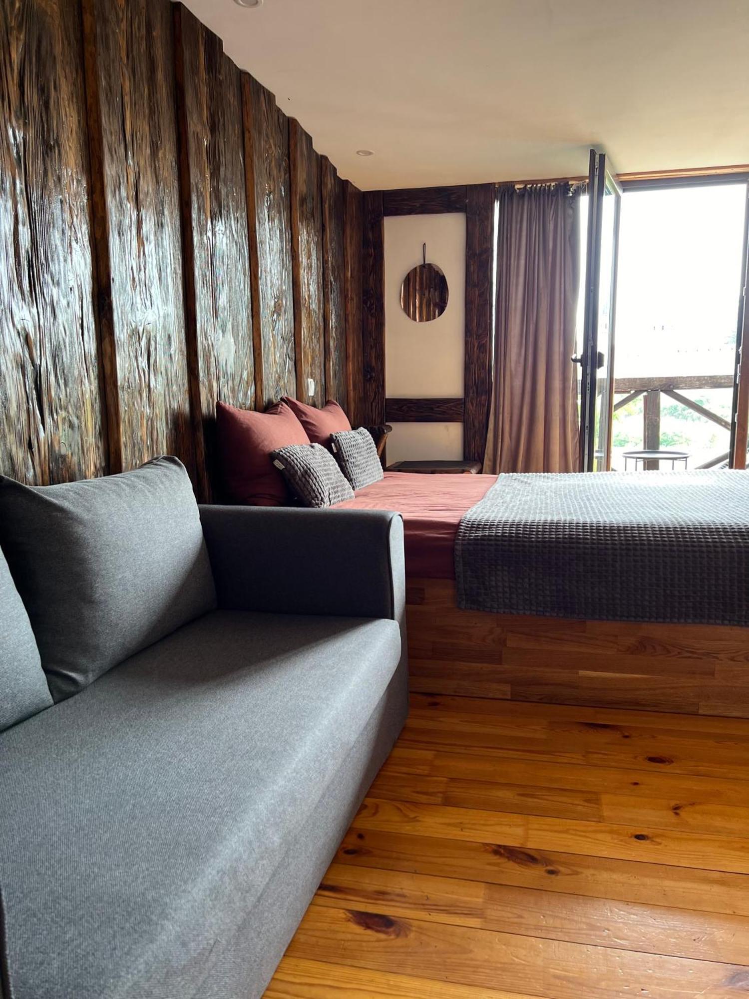 Hotel Nazar Stodolya Kamieniec Podolski Zewnętrze zdjęcie