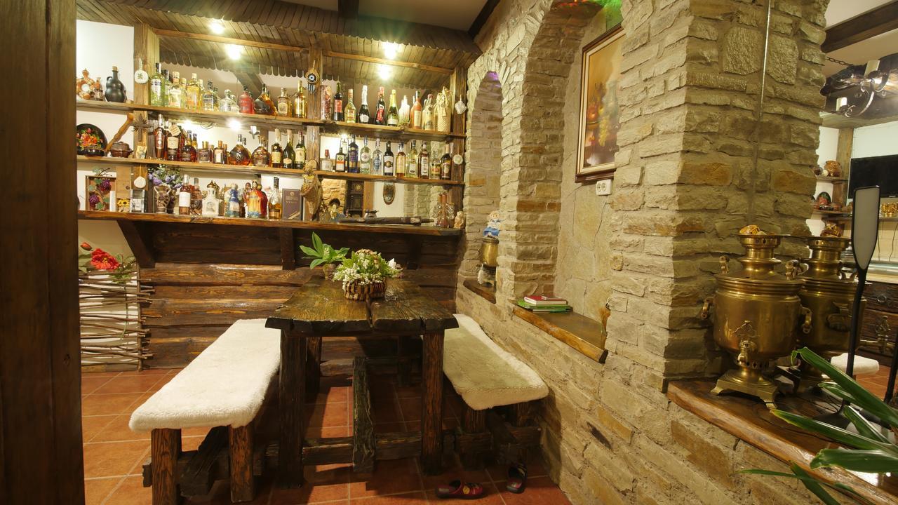 Hotel Nazar Stodolya Kamieniec Podolski Zewnętrze zdjęcie