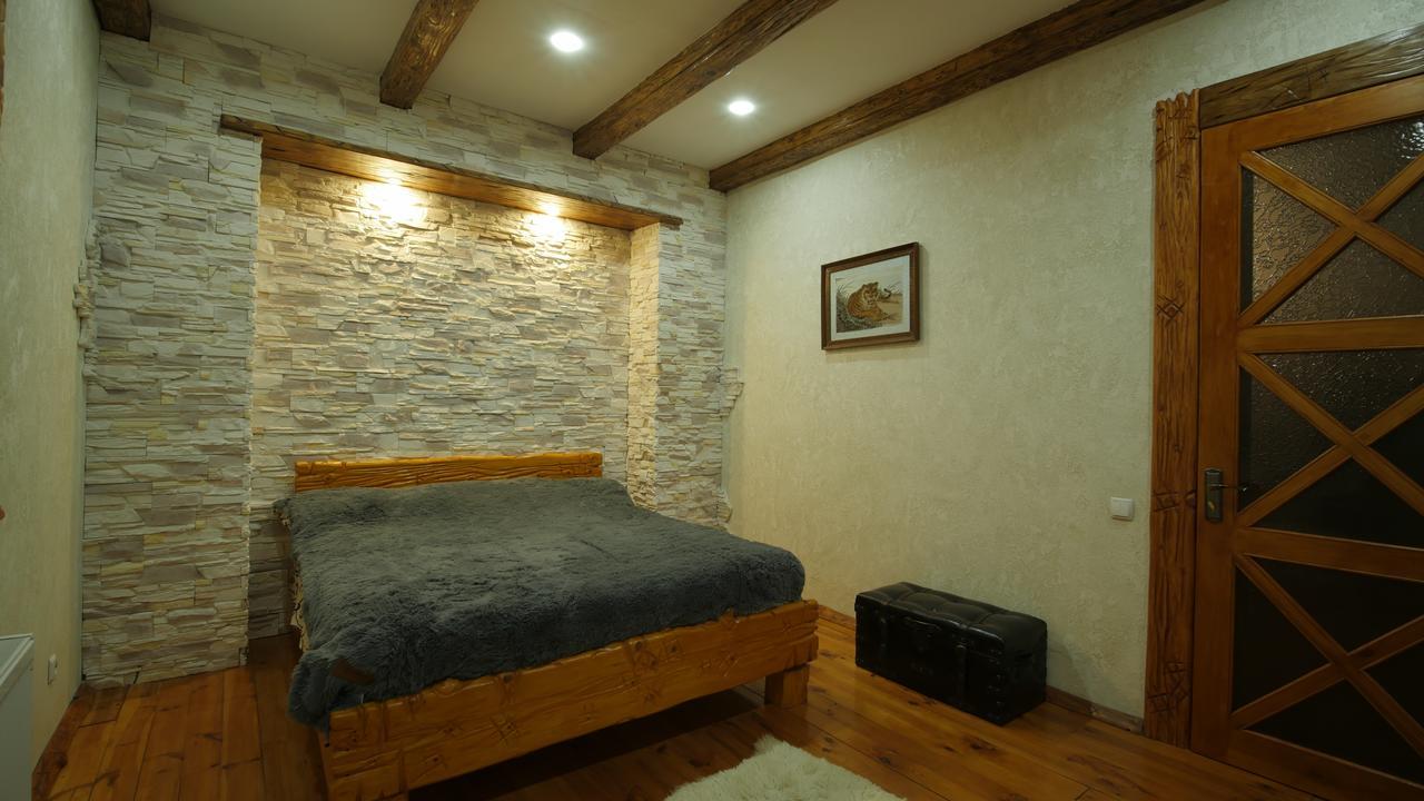 Hotel Nazar Stodolya Kamieniec Podolski Zewnętrze zdjęcie