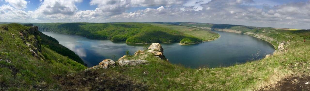 Hotel Nazar Stodolya Kamieniec Podolski Zewnętrze zdjęcie