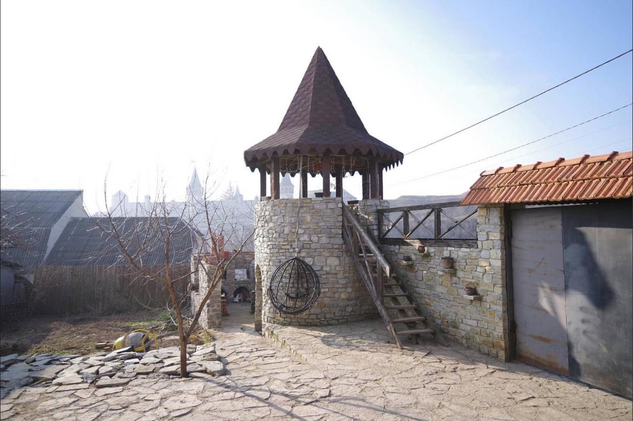 Hotel Nazar Stodolya Kamieniec Podolski Zewnętrze zdjęcie